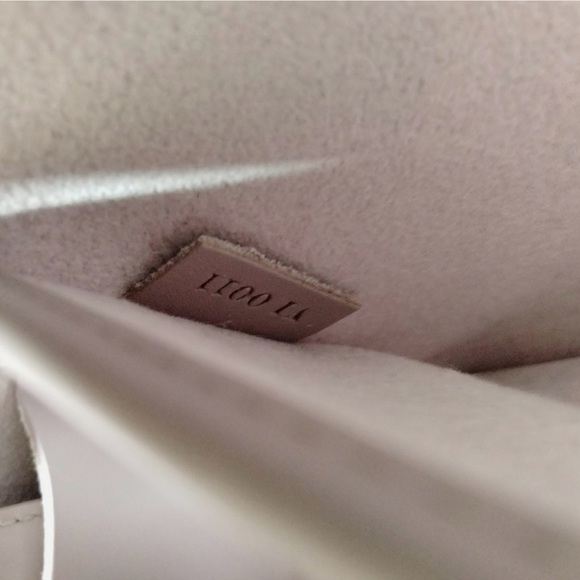 🎊SOLD🎊NWOT ✨Louis Vuitton Epi Nocturne Lilac PM - Picture 9 of 13